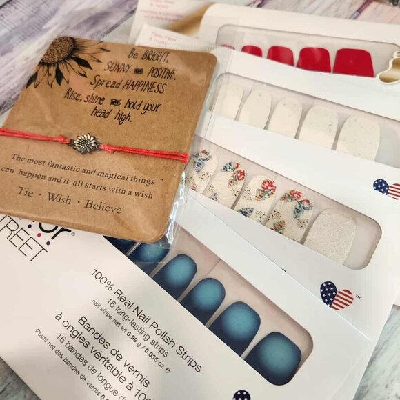 Retired Color Street - Red white and blue bundle - Picture 7 of 8